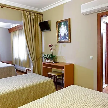 Ξενοδοχείο Domus Pacis 3*