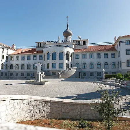 Domus Pacis Hotel 3*